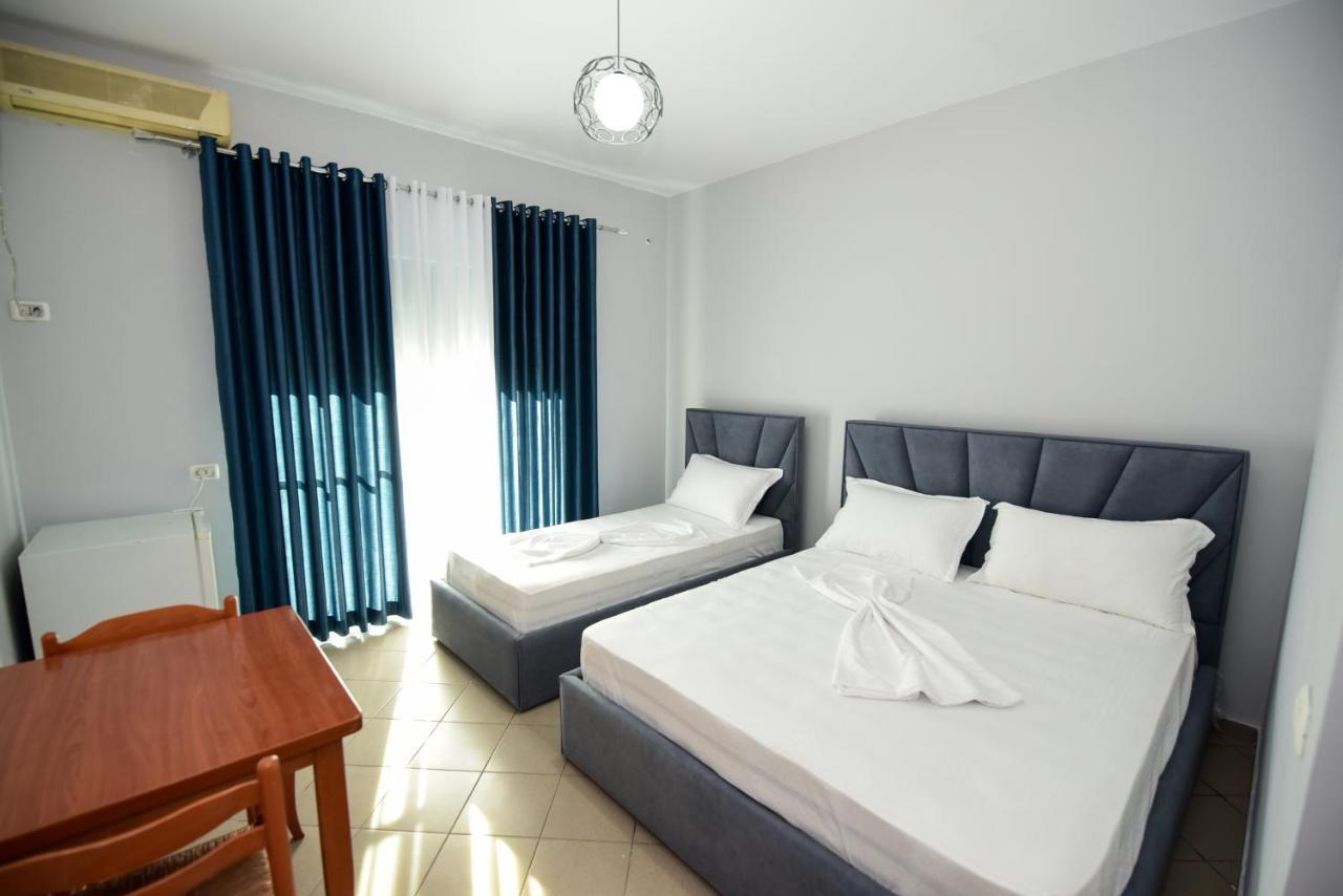 Koa Hotel Durrës Exterior foto